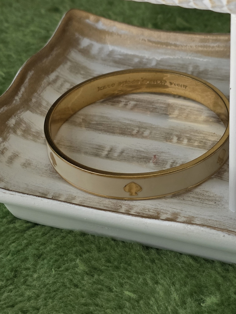 kate spade Cream Enamel & Gold Spade Accent Bangle Bracelet - Picture 2 of 3